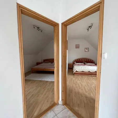 Apartment Balatonfenyves * Balatonfenyves